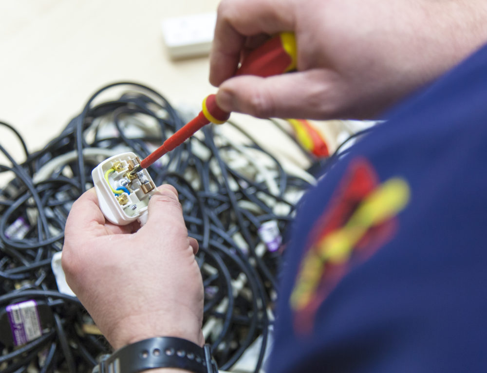 Double Insulated or Double Insulation Electrical Appliances